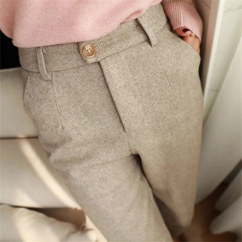 Wool Tube Pants for Women - High-Waisted, Stylish and Perfect for Winter Office Wear