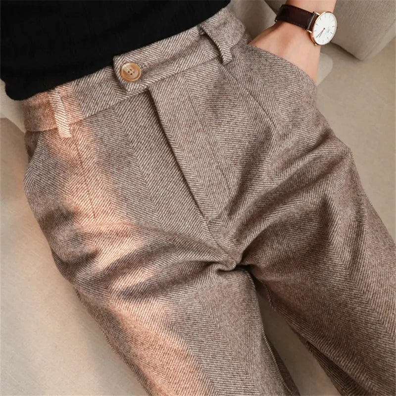 Wool Tube Pants for Women - High-Waisted, Stylish and Perfect for Winter Office Wear