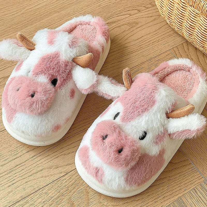 Adorable Cow Slippers: Comfort and Style for Your Home