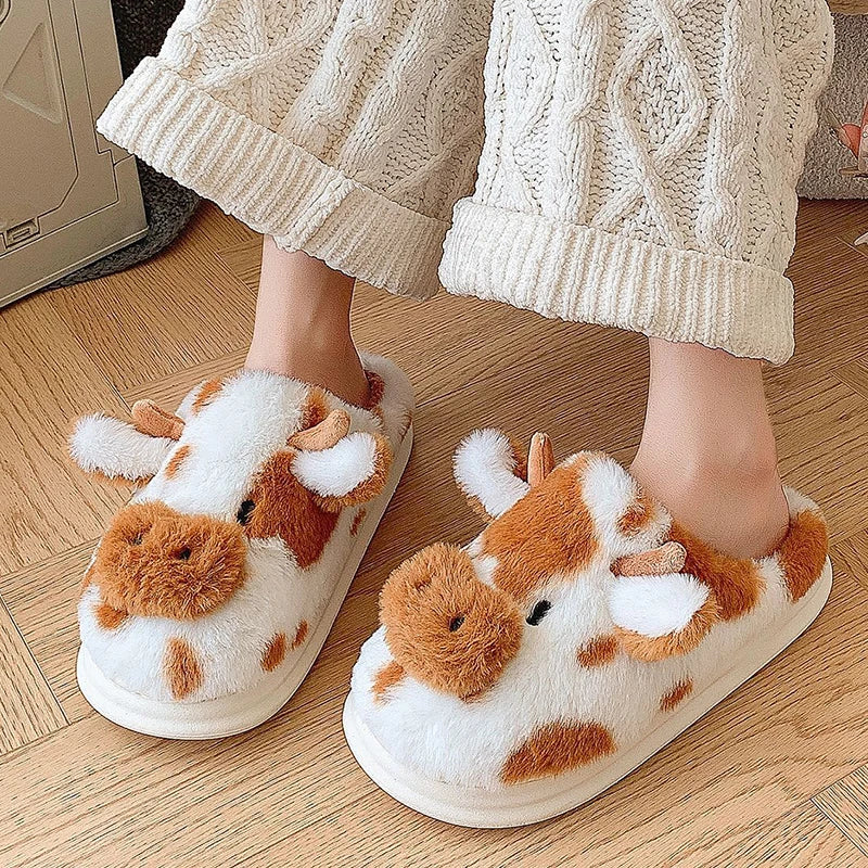 Adorable Cow Slippers: Comfort and Style for Your Home