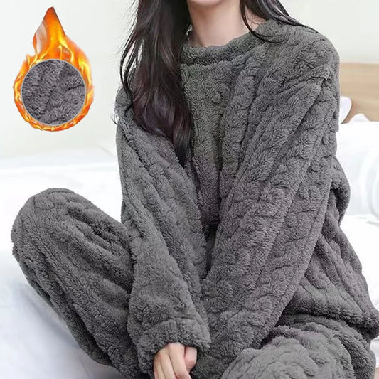 Super Soft Thermal Pajama Set for Winter - Comfort and Warmth (Size M Only)