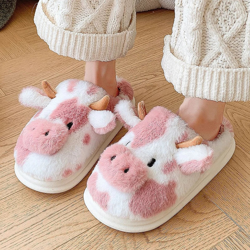 Adorable Cow Slippers: Comfort and Style for Your Home